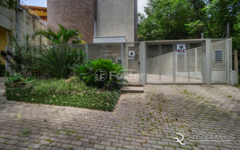 Image 41 - 912287