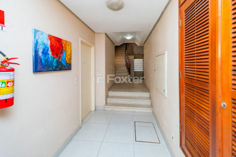 Image 45 - 979192