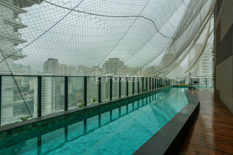 Image 11 - 1003016