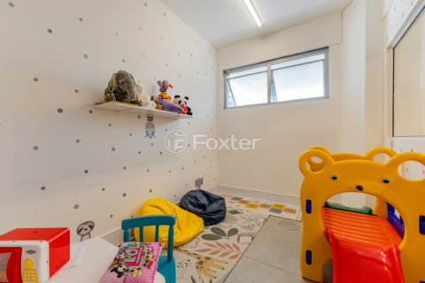 Image 38 - 144247
