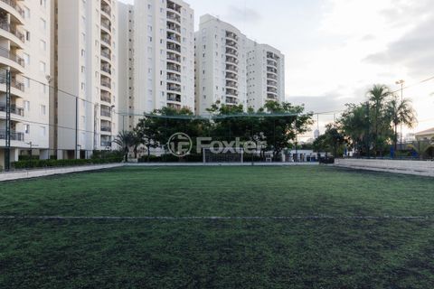 Image 32 - 1017239
