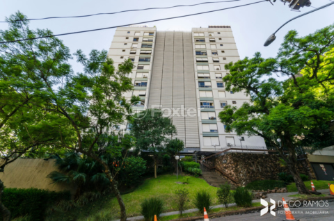 Image 24 - 901911