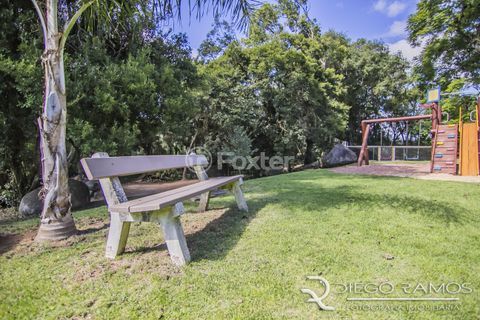 Image 42 - 737412
