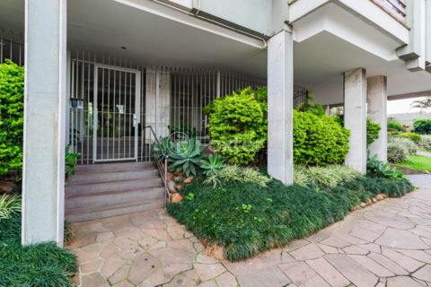 Image 38 - 1018230
