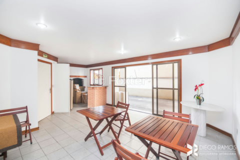 Image 33 - 151084