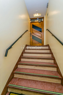 Image 8 - 1011918