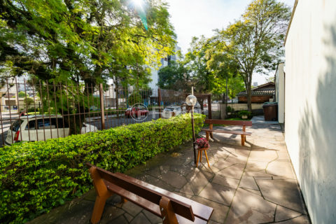 Image 30 - 1020082
