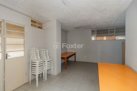 Image 38 - 123571