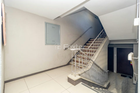 Image 32 - 827186