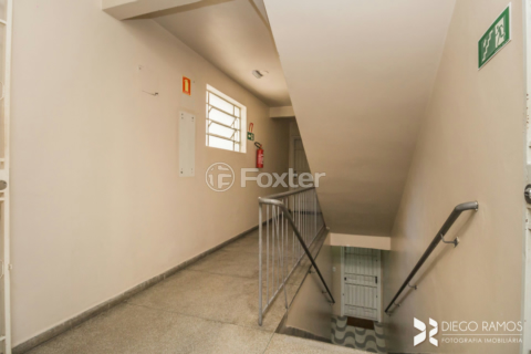 Image 37 - 234109