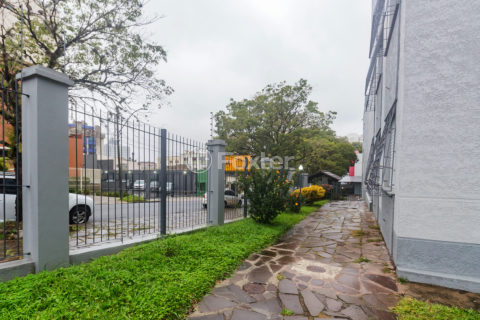 Image 35 - 251726