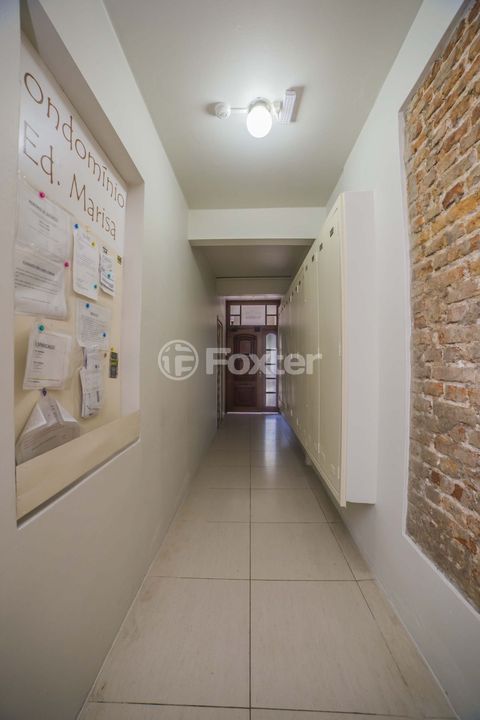 Image 21 - 240948
