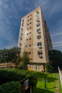 Image 17 - 1007243