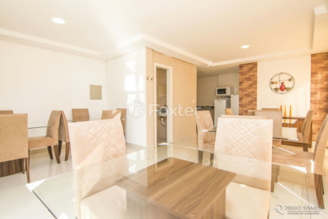 Image 32 - 1018236