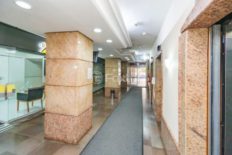 Image 22 - 946095