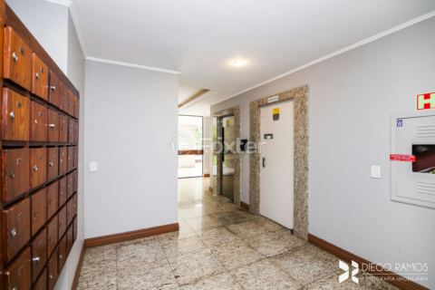Image 32 - 646828