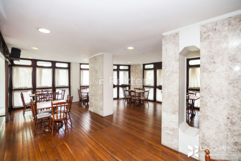 Image 33 - 646828