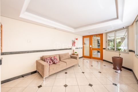 Image 34 - 965335