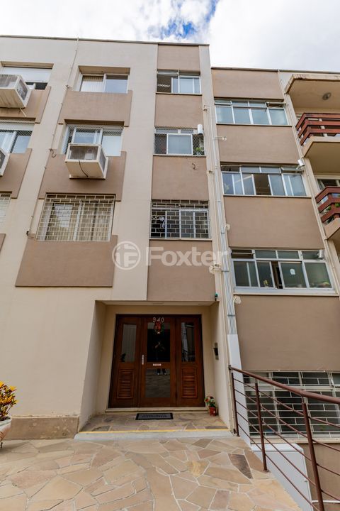 Image 26 - 958247