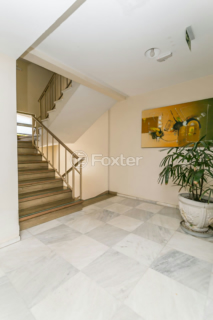Image 33 - 629357