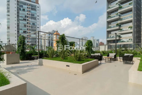 Image 33 - 1016385