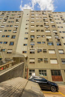 Image 40 - 859311
