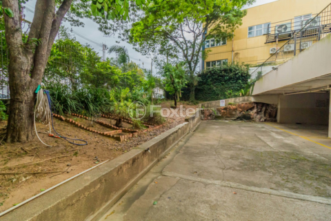 Image 47 - 658316
