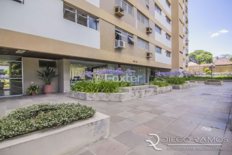 Image 37 - 658316