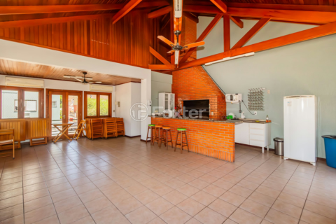 Image 35 - 223389