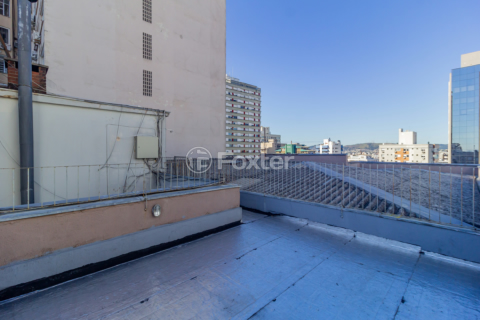 Image 29 - 895155