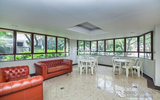 Image 32 - 1007223