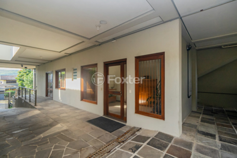 Image 34 - 998766