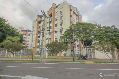 Image 49 - 273749