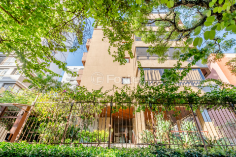 Image 33 - 988566