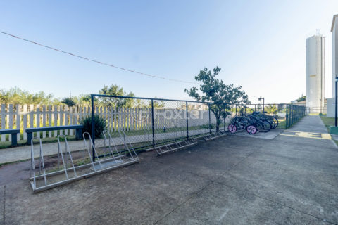 Image 33 - 1012957