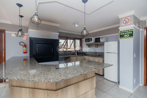 Image 42 - 1024191