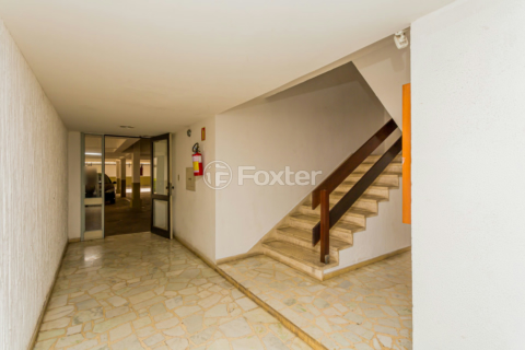 Image 31 - 157160