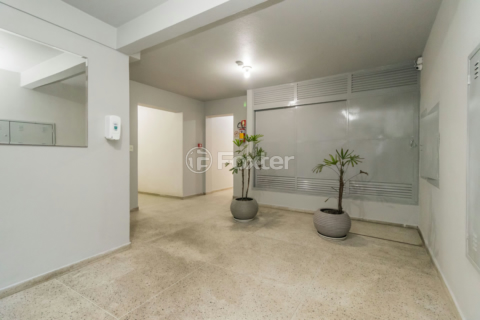 Image 21 - 970505