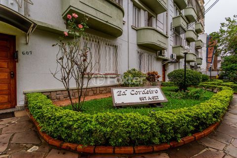 Image 23 - 984429