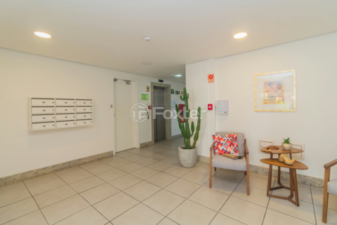 Image 40 - 1016625