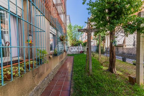 Image 16 - 1006483