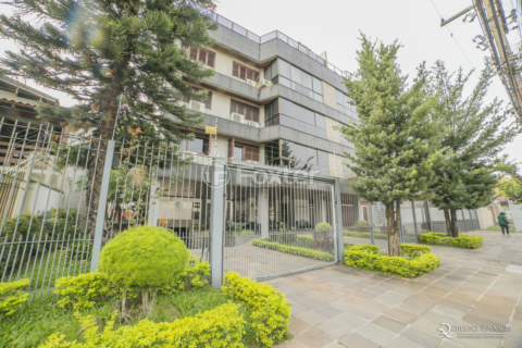 Image 34 - 1020680