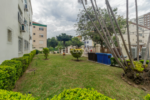 Image 24 - 869646