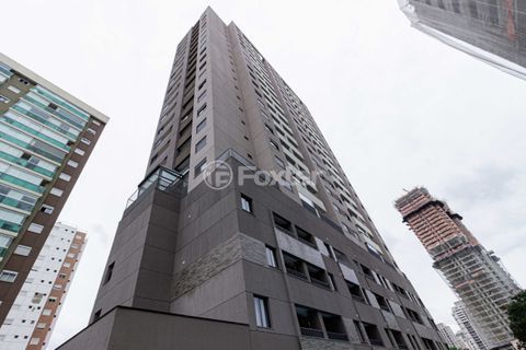 Image 29 - 949930