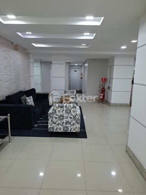 Image 34 - 970745