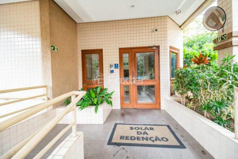 Image 33 - 1004845