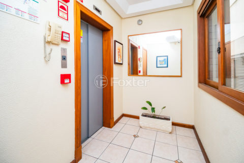 Image 37 - 1004845