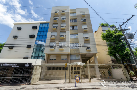 Image 17 - 1006355