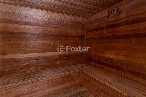 Image 21 - 928681