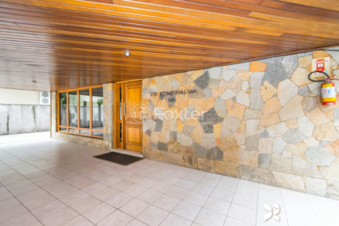 Image 47 - 161003